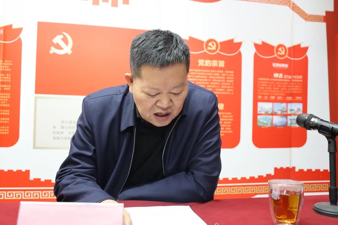 市人大常委会副主任蒿铁群赴帅太党支部面向群众宣讲党的创新理论(图1)